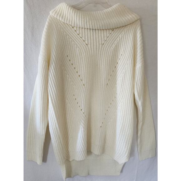 JustFab Cream White Cowel Neck Cheveron Pattern Long Sleeve Sweater Womens Small - Picture 2 of 10